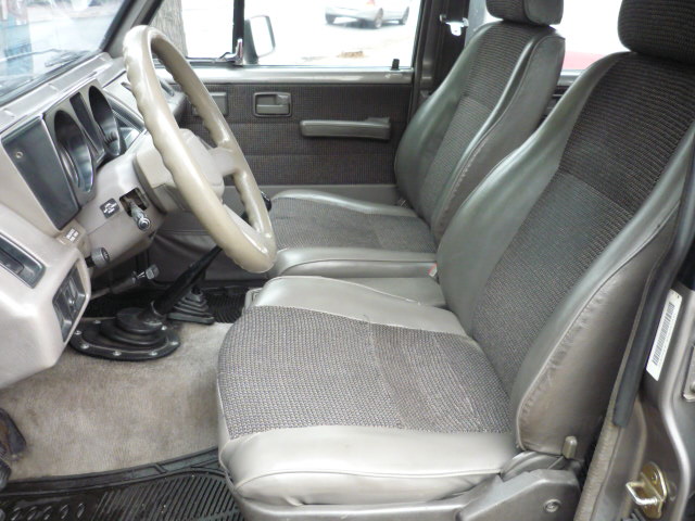 Index of /wp-content/gallery/isuzu-trooper-1990/